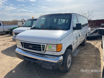 2006 Ford E-350 XLT Passenger Van