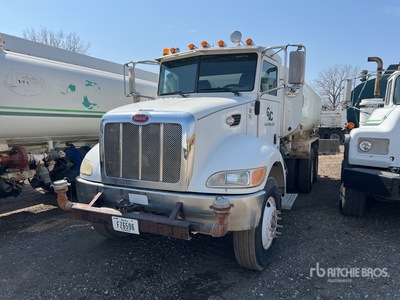2007 Peterbilt 335 6x4 Water Truck