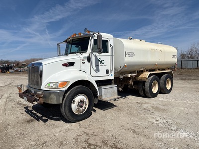 2007 Peterbilt 335 6x4 Water Truck