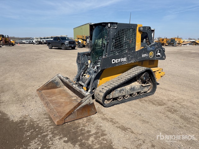 2022 John Deere 325G Two-Speed Compact Track Loader
