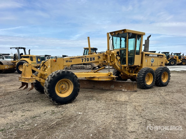 1994 John Deere 770BH Motor Grader