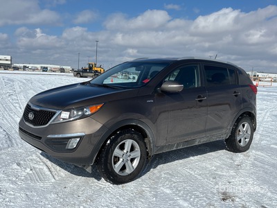 2015 Kia LX AWD SUV