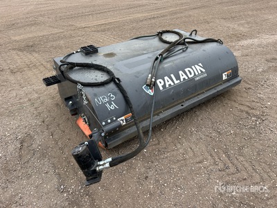 2021 Paladin 21572M-0022 72 in Schranklader Borstel