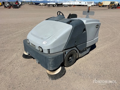 2011 Advance Exterra 6340 Ride-On Floor Sweeper