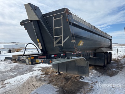 2013 Doepker 30 ft Tri/A End Dump Trailer