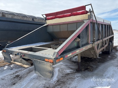 1972 Decap T/A Belly Dump Trailer