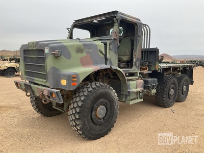 2001 Oshkosh AMK25 MTVR 7 Ton 6x6 Cargo Truck