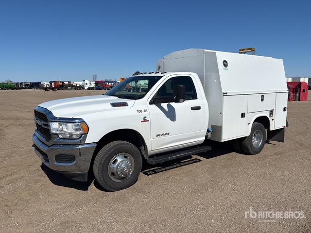2021 Ram 3500 4x2 Utility Truck