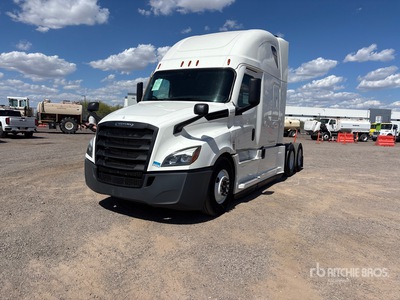 2020 Freightliner Cascadia 126 6x4 T/A Sleeper Truck Tractor