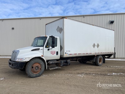 2006 International 4x2 Van Truck