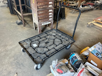 Quantity of (5) Platform Carts Divers - Magasin, entrepôt, consommateur