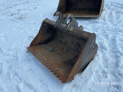 48 in Cleanup Excavator Bucket