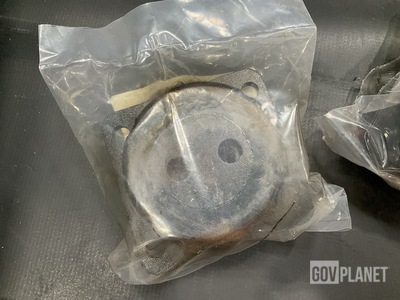 (34) BAE Systems 3536942-801 General Purpose Resilient Mounts