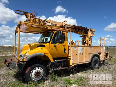 2004 Terex Telelect Commander C4045 on 2005 International 7300 4x4 Digger Derrick Truck (Inoperable)
