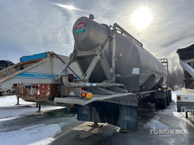 2007 Vantage P-42-1200 12000 gal Tri/A Vacuum Tanker Trailer