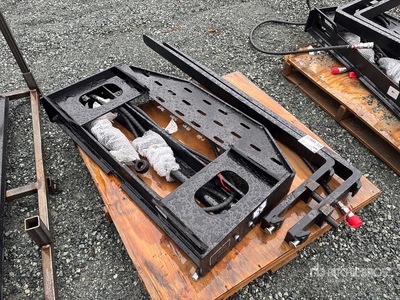 2026 GIYI GY-SF60 60 in Skid Steer Forks (Unused)