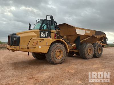 2014 Cat 740B Articulated Dump Truck