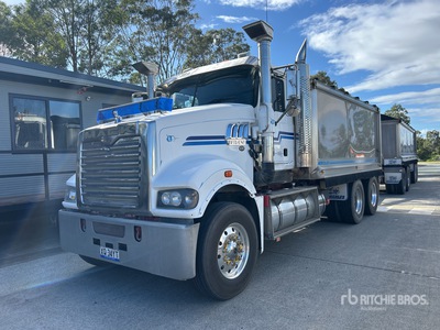 2018 Mack Trident CMHR 6x4 T/A Camión dumper