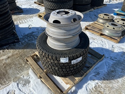 Quantity of (2) Nitto CD Grappler 245/70R19.5 اطارات المواصلات (Unused)