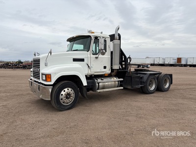 2007 Mack 600 6x4 Winch Truck