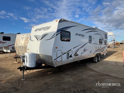 2014 Keystone EN280LSAB 28 ft T/A Toy Hauler Travel Trailer