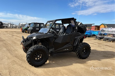 2015 Polaris RZR 900 EFI 4x4 Side By Side