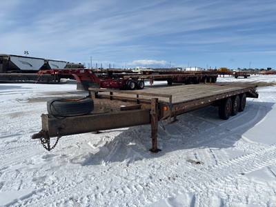 2017 PJ Trailer FS253 25 ft Tri/A Apparatuur aanhangwagen