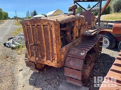 1934 Cat 22 Raupentraktor (Inoperable)