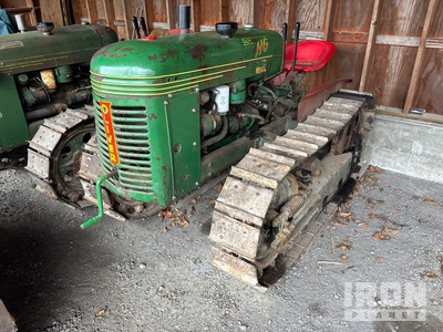 1951 Oliver HG-42 Raupentraktor