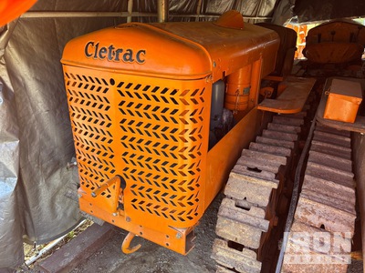 1941 Cletrac EG-38 Raupentraktor