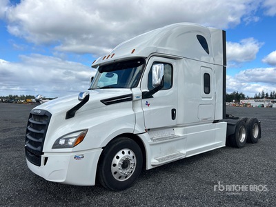 2020 Freightliner Cascadia 126 6x4 T/A Sleeper Truck Tractor