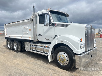 2022 Kenworth T410SAR 6x4 T/A Dump Truck