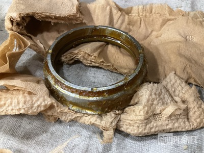 (131) Sikorsky 65123-11245-101 Spacer Seal Hub Assemblies