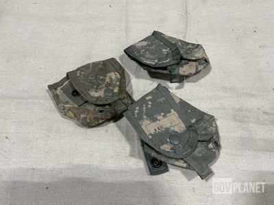 (1,952) Specialty Defense MOLLE II Hand Grenade Pouches