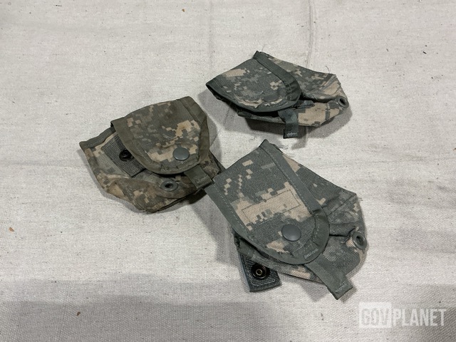(1,952) Specialty Defense MOLLE II Hand Grenade Pouches