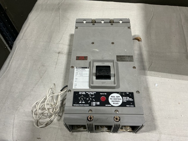 Westinghouse 1220C86G04 Air Circuit Breaker Westinghouse 1220C86G04 Air Circuit Breaker