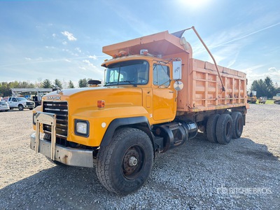 1999 Mack RD690S 6x4 Transfer 3-Achs Kipper-Lkw