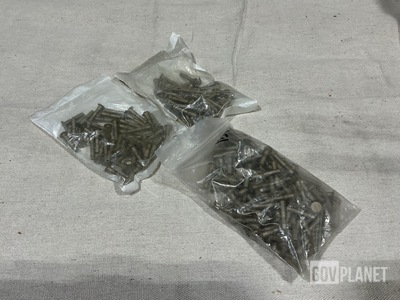 (829) Boeing BACB30WB6HK3 Pin-Rivets