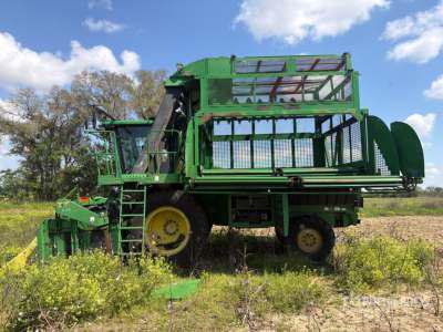 2010 John Deere 9996 Cotton Picker