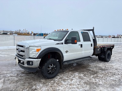 2016 Ford F-350 XLT 4x4 Crew Cab Camión Caja Abierta
