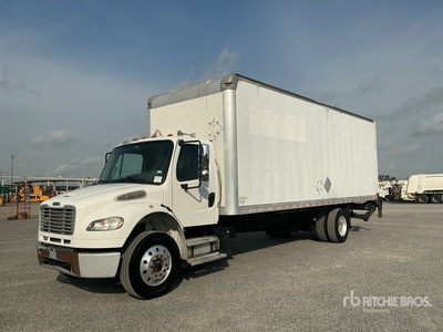 2018 Freightliner M2106 4x2 Camion fourgon