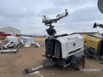 2013 Allmand 8 kW Torre de iluminación (Inoperable)