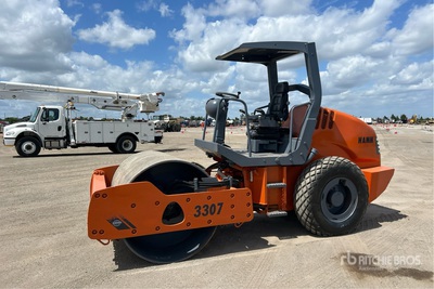 2013 Hamm 3307 Smooth Drum Compactor