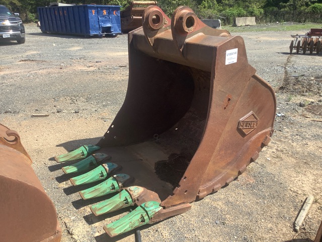 Hensley 55 in 2.56 cyd Digging Excavator Bucket - Fits Komatsu 360