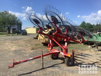 Massey Ferguson MF1508 15 ft 8 Rotor Hay Rake