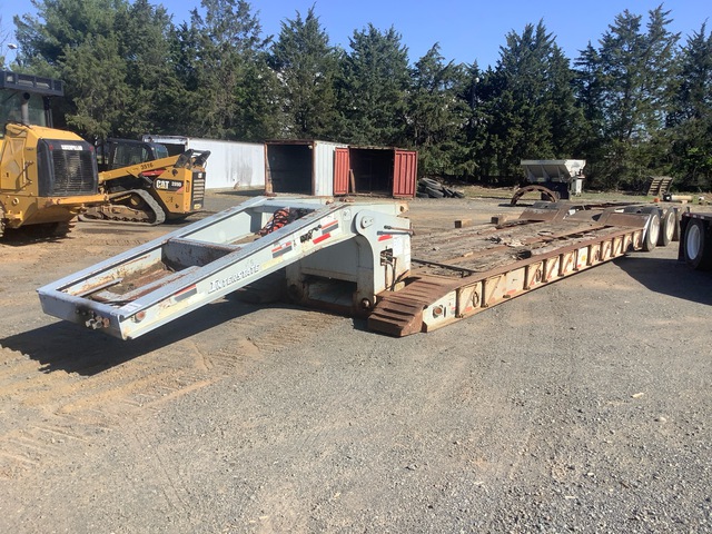 2002 Interstate Tri/A Single Drop Removable Gooseneck Lowboy Trailer