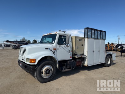 1995 International 4900 4x2 utility truck bed Service Truck