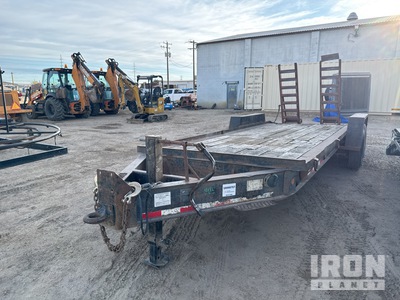 2000 Towmaster T16DD 20 ft T/A Flatbed Trailer