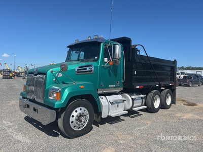 2015 Western Star 4700SF 6x4 6x4 3-Achs Kipper-Lkw