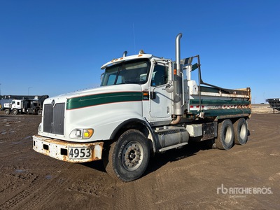 2002 International 9400i 6x4 T/A Dump Truck